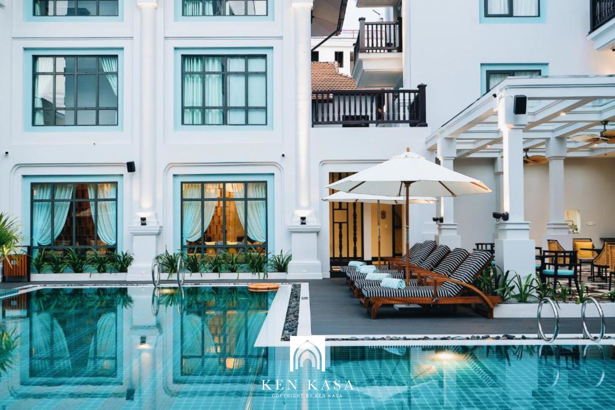 phân tích khách sạn 3 sao